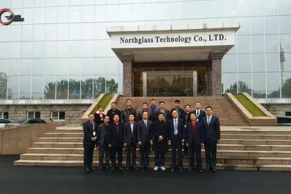 贵州玻璃商会代表莅临北玻股份洛阳基地参观调研